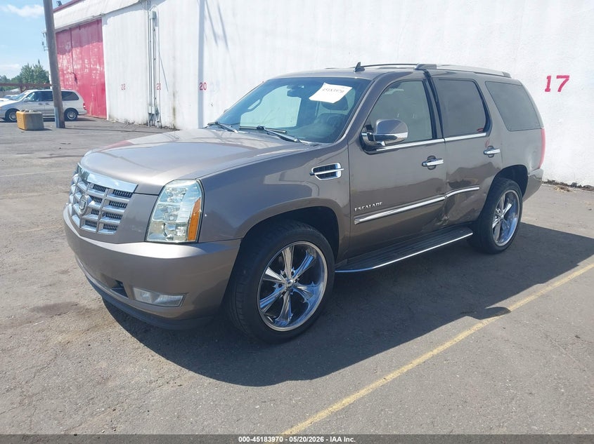 2012 Cadillac Escalade VIN 1GYS4BEF0CR120655 IAAI salvage auction — LEFT SIDE, Salvage (Oregon), sold $3,200 on 2026-07-09 (photo 2)
