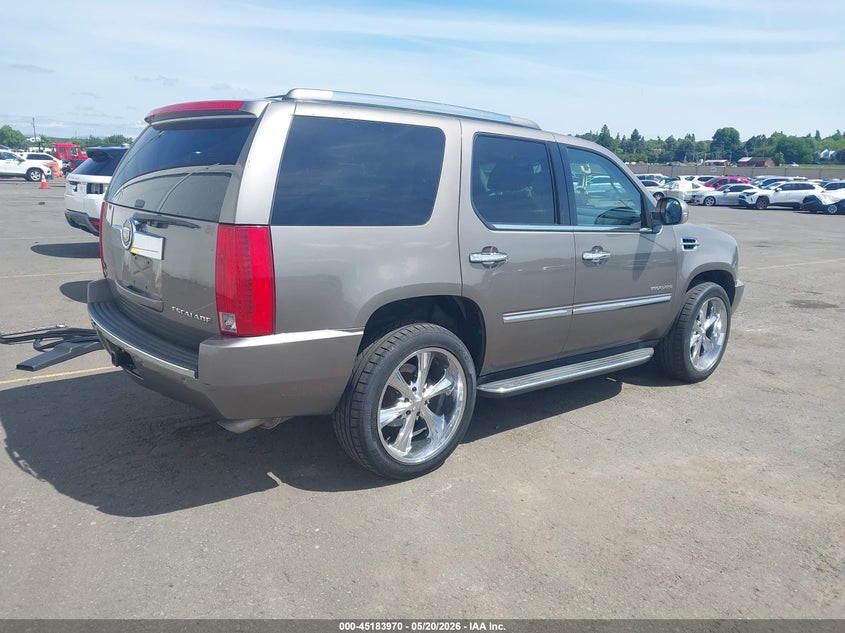 2012 Cadillac Escalade VIN 1GYS4BEF0CR120655 IAAI salvage auction — LEFT SIDE, Salvage (Oregon), sold $3,200 on 2026-07-09 (photo 4)