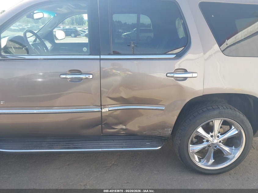 2012 Cadillac Escalade VIN 1GYS4BEF0CR120655 IAAI salvage auction — LEFT SIDE, Salvage (Oregon), sold $3,200 on 2026-07-09 (photo 6)