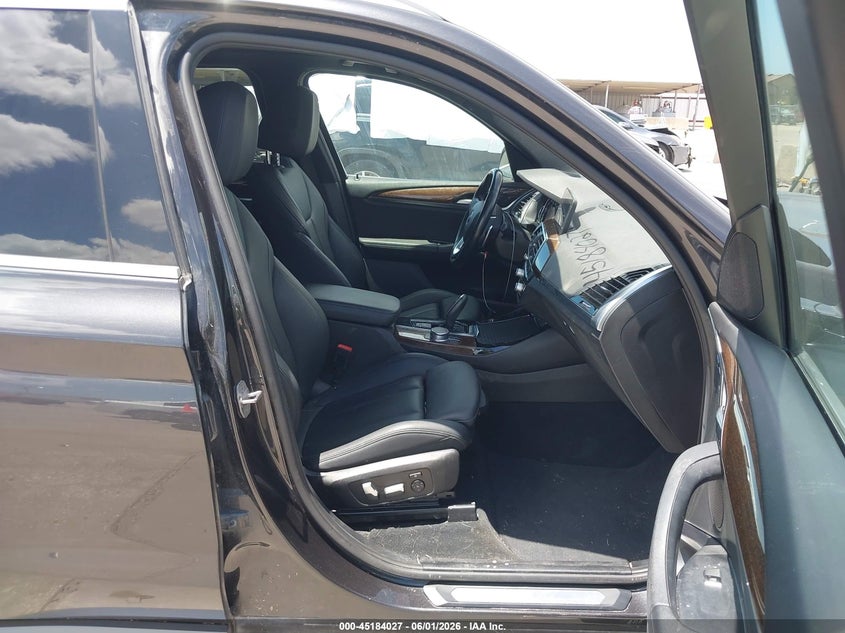 2018 BMW X3 VIN 5UXTR9C51JLD63908 IAAI salvage auction — FRONT & REAR, Salvage Title, sold $6,500 on 2026-07-29 (photo 5)