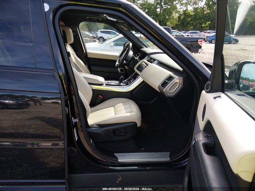 2019 Land rover Range rover sport VIN SALWR2RU7KA863448 IAAI salvage auction — FRONT END, Salvage Title, sold $9,800 on 2026-07-11 (photo 5)