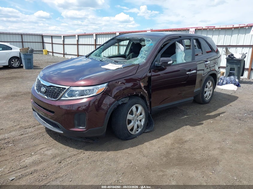 2014 Kia Sorento VIN 5XYKT3A64EG452037 IAAI salvage auction — SIDE, Bill Of Sale (Washington), sold $1,350 on 2026-07-14 (photo 2)