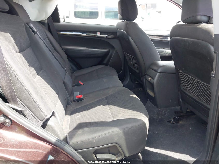 2014 Kia Sorento VIN 5XYKT3A64EG452037 IAAI salvage auction — SIDE, Bill Of Sale (Washington), sold $1,350 on 2026-07-14 (photo 8)