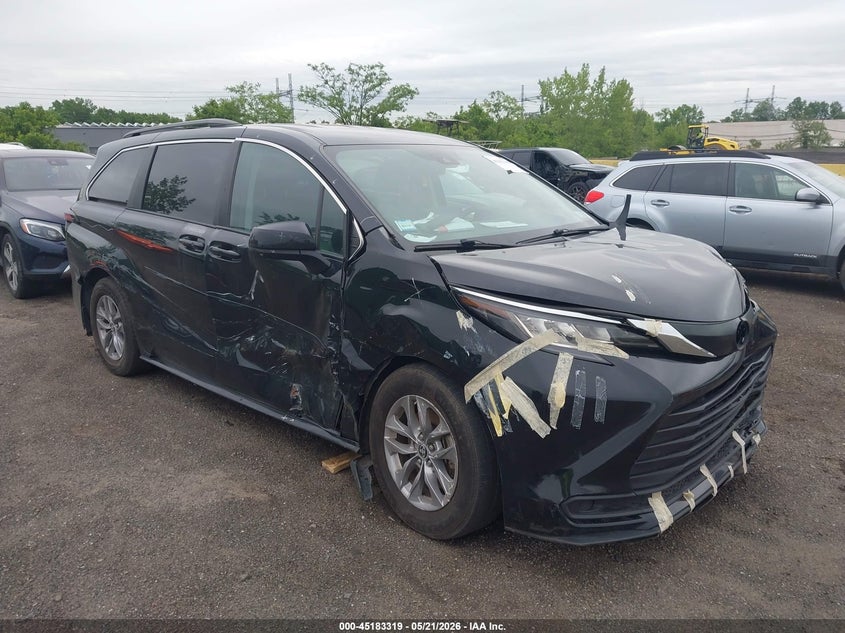 2022 Toyota Sienna VIN 5TDKRKECXNS087021 IAAI salvage auction — RIGHT SIDE, Mv-907A (New York), sold $7,150 on 2026-07-14 (photo 6)