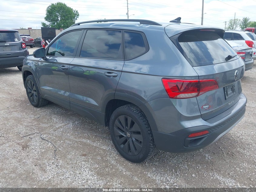2024 Volkswagen Taos VIN 3VV5X7B2XRM131022 IAAI salvage auction — HAIL, Clear (Missouri), sold $11,250 on 2026-08-17 (photo 3)
