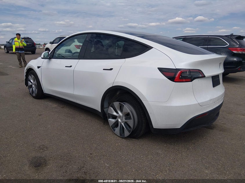 2021 Tesla Model y VIN 5YJYGDEE4MF068903 IAAI salvage auction — FRONT END, Salvage (Minnesota), sold $7,100 on 2026-08-01 (photo 3)
