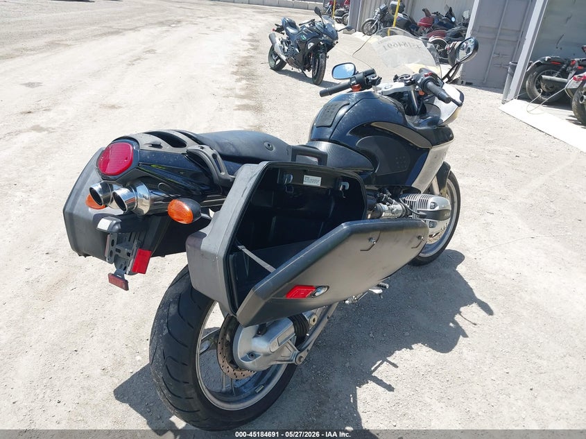1999 BMW R 1100 VIN WB10432A3XZB50718 IAAI salvage auction — LEFT & RIGHT, Salvage (California), sold $275 on 2026-07-07 (photo 4)