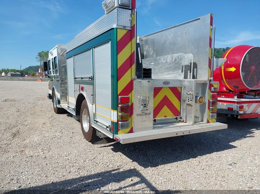 2013 Spartan motors Firetruck VIN 4S7AU2E93DC076682 IAAI salvage auction — Unknown, Salvage (Pennsylvania), sold $3,850 on 2026-08-25 (photo 3)