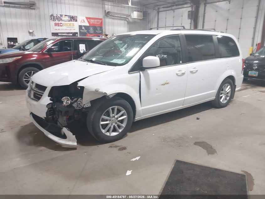 2019 Dodge Caravan VIN 2C4RDGCG1KR596077 IAAI salvage auction — RIGHT FRONT, Salvage Title, sold $2,300 on 2026-07-05 (photo 2)