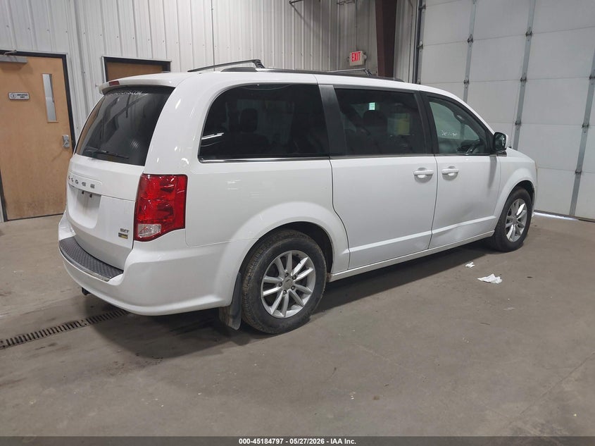 2019 Dodge Caravan VIN 2C4RDGCG1KR596077 IAAI salvage auction — RIGHT FRONT, Salvage Title, sold $2,300 on 2026-07-05 (photo 4)