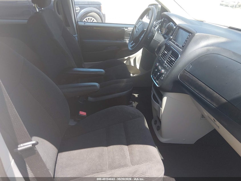2019 Dodge Grand caravan VIN 2C4RDGBG9KR538445 IAAI salvage auction — NORMAL WEAR, Sf97 (South Carolina), sold $9,000 on 2026-07-16 (photo 5)