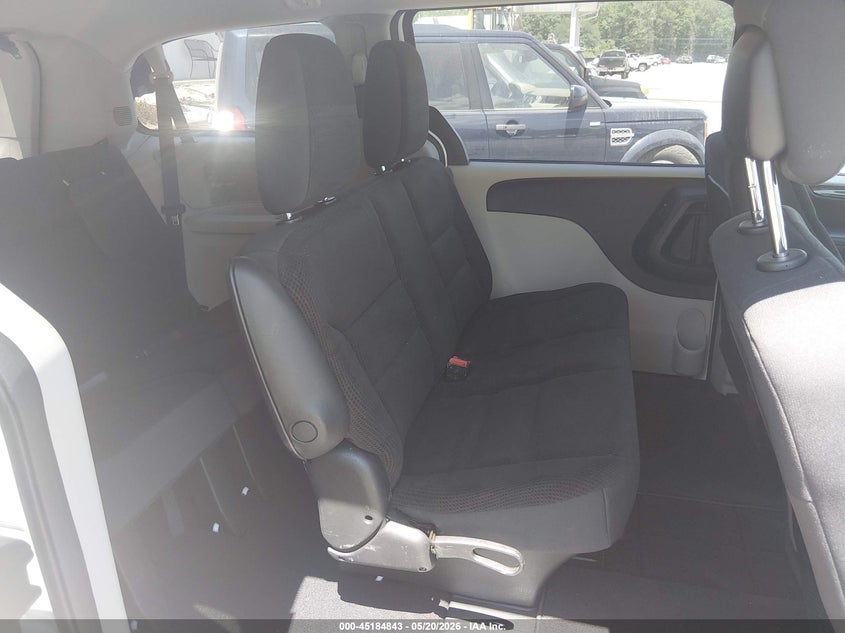 2019 Dodge Grand caravan VIN 2C4RDGBG9KR538445 IAAI salvage auction — NORMAL WEAR, Sf97 (South Carolina), sold $9,000 on 2026-07-16 (photo 8)