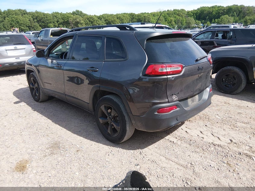 2018 Jeep Cherokee VIN 1C4PJMCB1JD597914 IAAI salvage auction — HAIL, Salvage Title, sold $1,200 on 2026-07-29 (photo 3)
