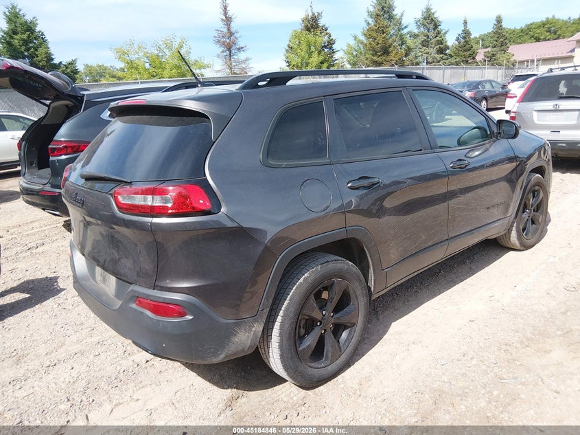 2018 Jeep Cherokee VIN 1C4PJMCB1JD597914 IAAI salvage auction — HAIL, Salvage Title, sold $1,200 on 2026-07-29 (photo 4)