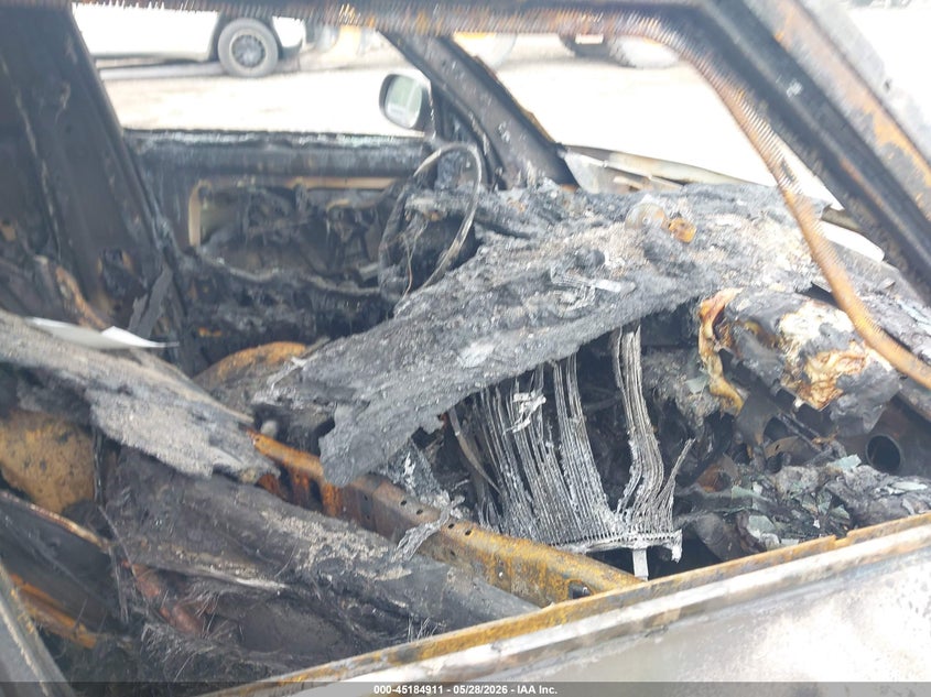 2014 Kia Soul VIN KNDJN2A25E7031812 IAAI salvage auction — TOTAL BURN, Salvage Title, sold $25 on 2026-07-28 (photo 5)