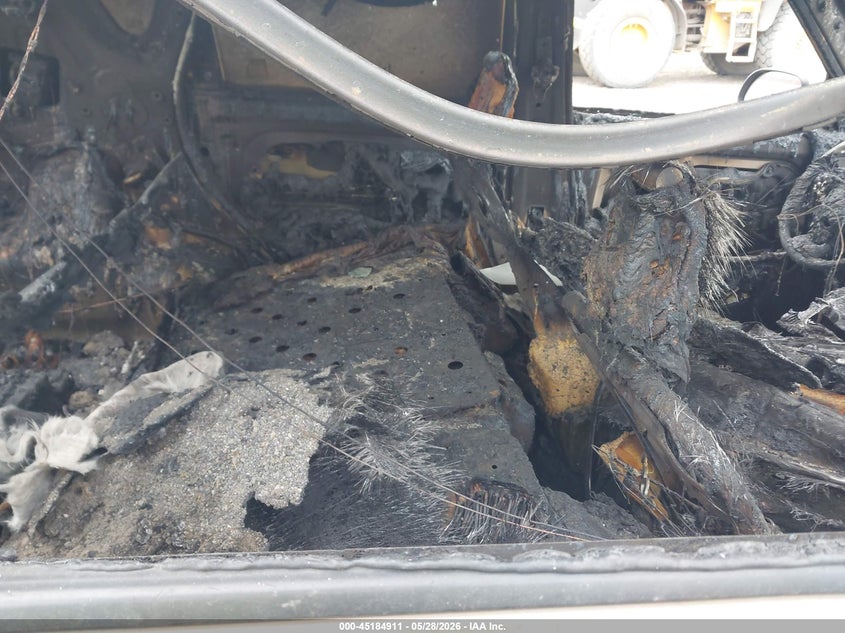 2014 Kia Soul VIN KNDJN2A25E7031812 IAAI salvage auction — TOTAL BURN, Salvage Title, sold $25 on 2026-07-28 (photo 8)