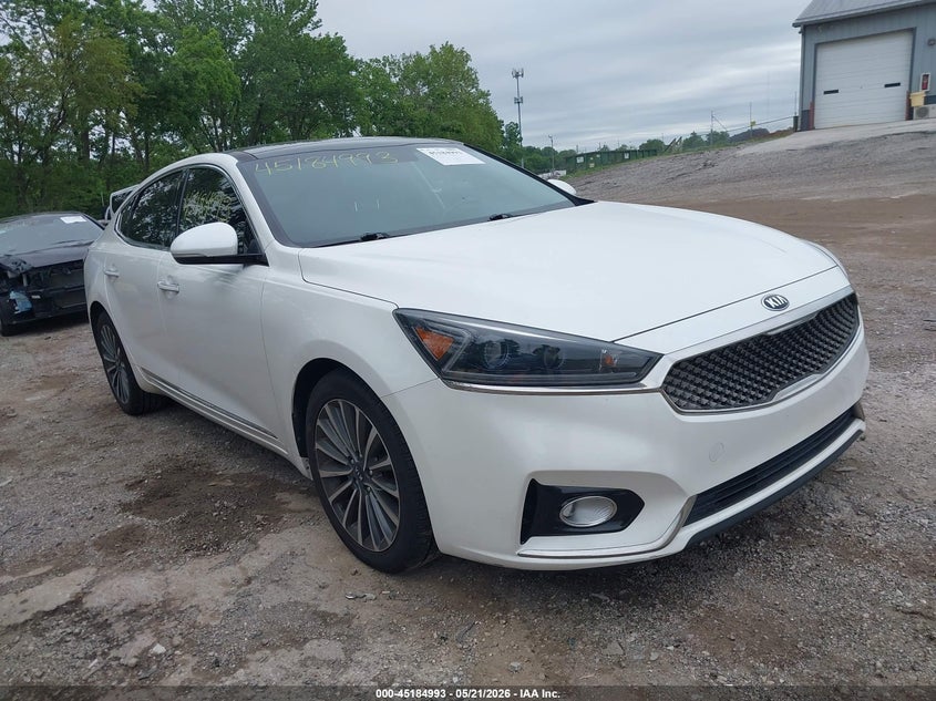 2018 Kia Cadenza VIN KNALC4J1XJ5124796 IAAI salvage auction — LEFT SIDE, Clear (Indiana), sold $4,250 on 2026-07-15 (photo 1)