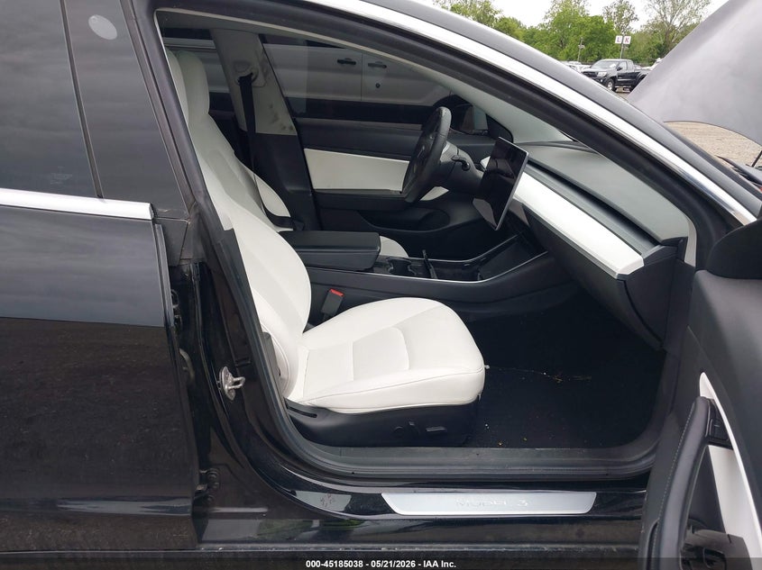 2019 Tesla Model 3 VIN 5YJ3E1EA9KF413058 IAAI salvage auction — REAR END, Salvage (New Jersey), sold $4,550 on 2026-07-31 (photo 5)