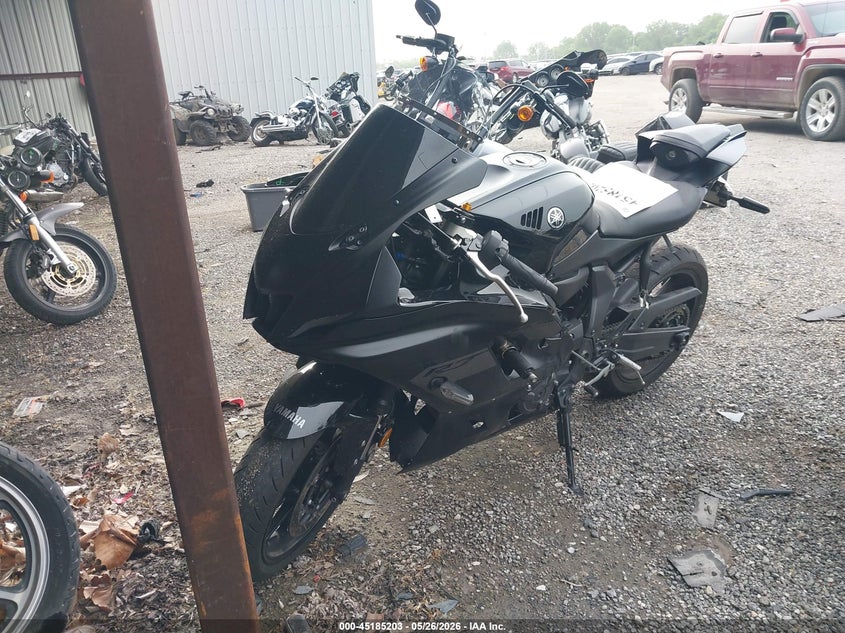 2025 Yamaha Yzf VIN JYARM38E5SA015549 IAAI salvage auction — FRONT END, Salvage (Indiana), sold $1,300 on 2026-07-21 (photo 2)