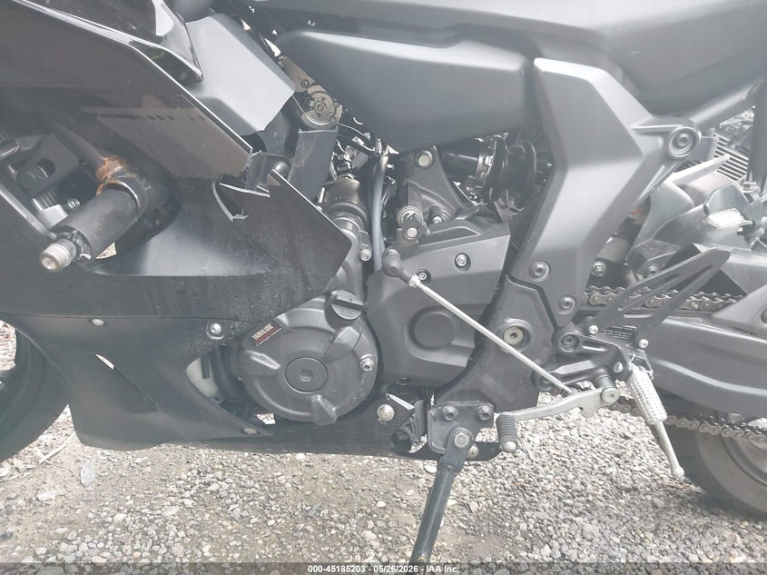 2025 Yamaha Yzf VIN JYARM38E5SA015549 IAAI salvage auction — FRONT END, Salvage (Indiana), sold $1,300 on 2026-07-21 (photo 9)