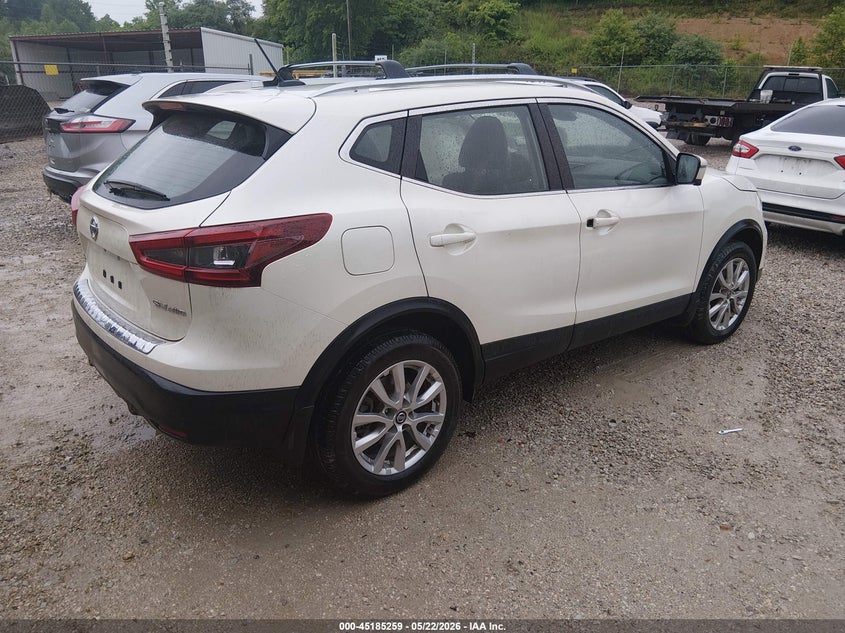 2020 Nissan VIN JN1BJ1CWXLW650146 IAAI salvage auction — SIDE, Salvage (Kentucky), sold $2,400 on 2026-07-28 (photo 4)
