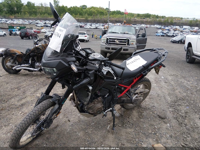 2025 Honda Crf VIN JH2SD1511SK100143 IAAI salvage auction — FRONT END, Salvage (Pennsylvania), sold $5,200 on 2026-07-07 (photo 2)