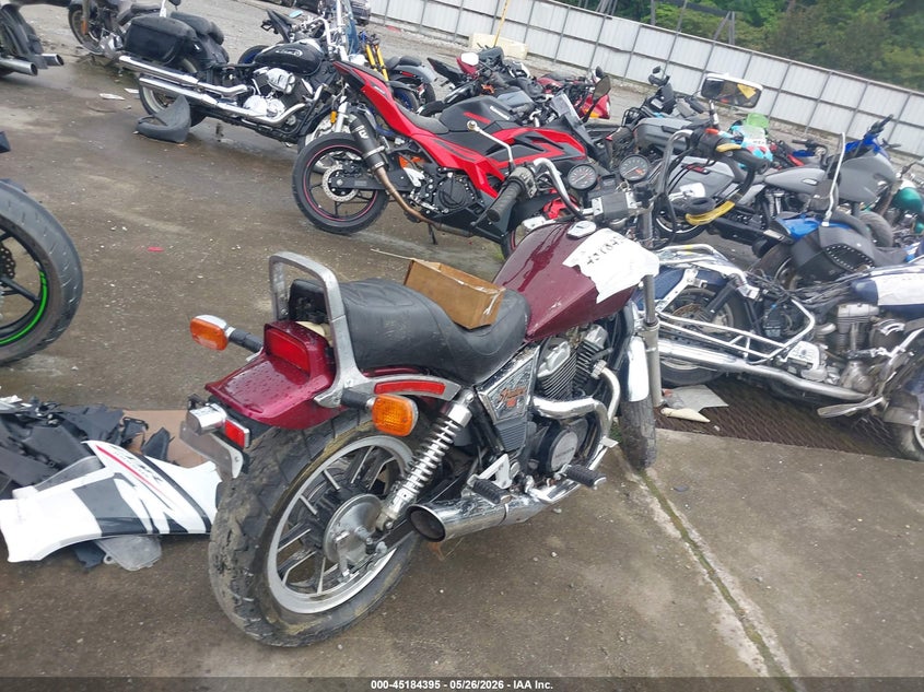 1983 Honda Vt500 VIN JH2PC0809DM011689 IAAI salvage auction — NORMAL WEAR, Clear (Georgia), sold $100 on 2026-07-14 (photo 4)