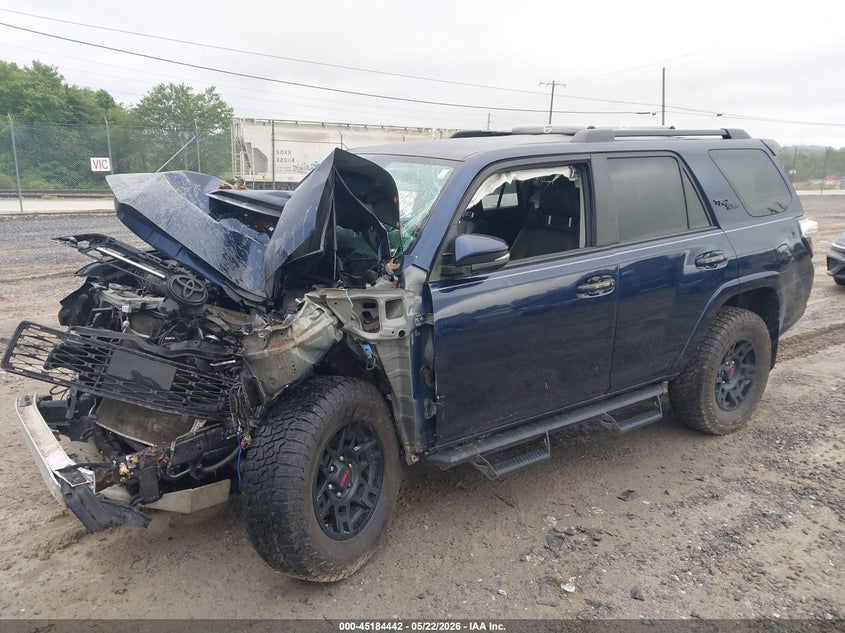 2020 Toyota 4runner VIN JTEBU5JR2L5774373 IAAI salvage auction — FRONT END, Salvage (North Carolina), sold $5,000 on 2026-07-31 (photo 2)