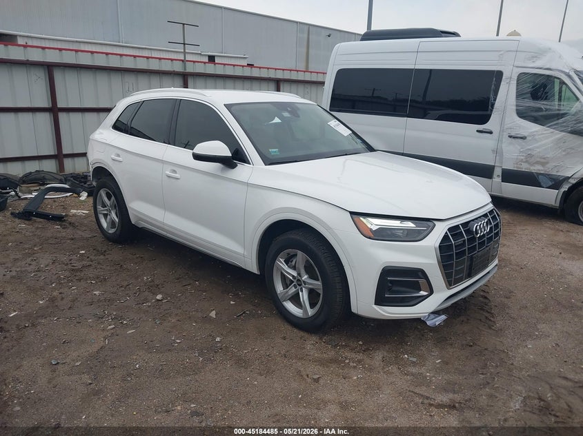 2021 Audi Q5 VIN WA1AAAFY4M2093484 — IAAI salvage auction photo