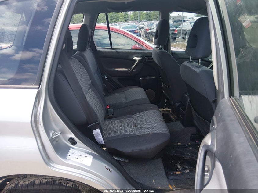 2005 Toyota Rav4 VIN JTEHD20V456046414 IAAI salvage auction — NORMAL WEAR, Original (Kentucky), sold $625 on 2026-07-29 (photo 8)