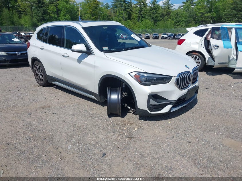2020 BMW X1 VIN WBXJG9C0XL5R79360 — IAAI salvage auction photo