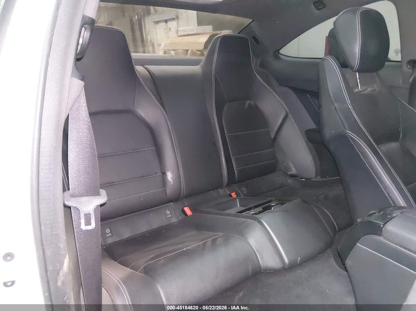 2015 Mercedes-benz C-klasse VIN WDDGJ5HB8FG369886 IAAI salvage auction — SIDE, Salvage (Arizona), sold $200 on 2026-07-28 (photo 8)