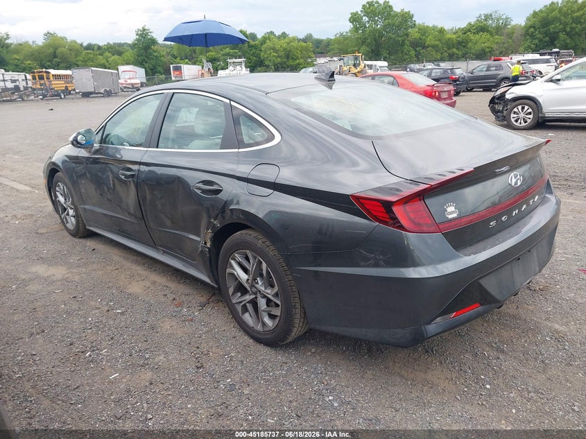 2023 Hyundai Sonata VIN KMHL64JA2PA301749 IAAI salvage auction — SIDE, Salvage Title, sold $4,250 on 2026-07-28 (photo 3)