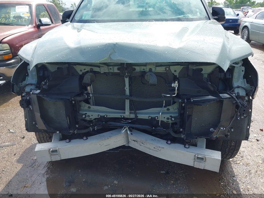 2025 Toyota Tundra VIN 5TFLA5DB8SX250695 IAAI salvage auction — FRONT END, Salvage Title, sold $21,800 on 2026-07-09 (photo 6)