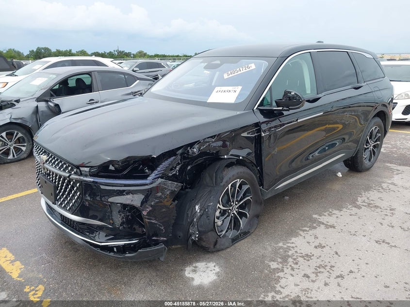 2026 Lincoln Nautilus VIN 5LMPJ8JA6TJ042018 IAAI salvage auction — LEFT FRONT, Salvage Title, sold $15,700 on 2026-07-30 (photo 2)