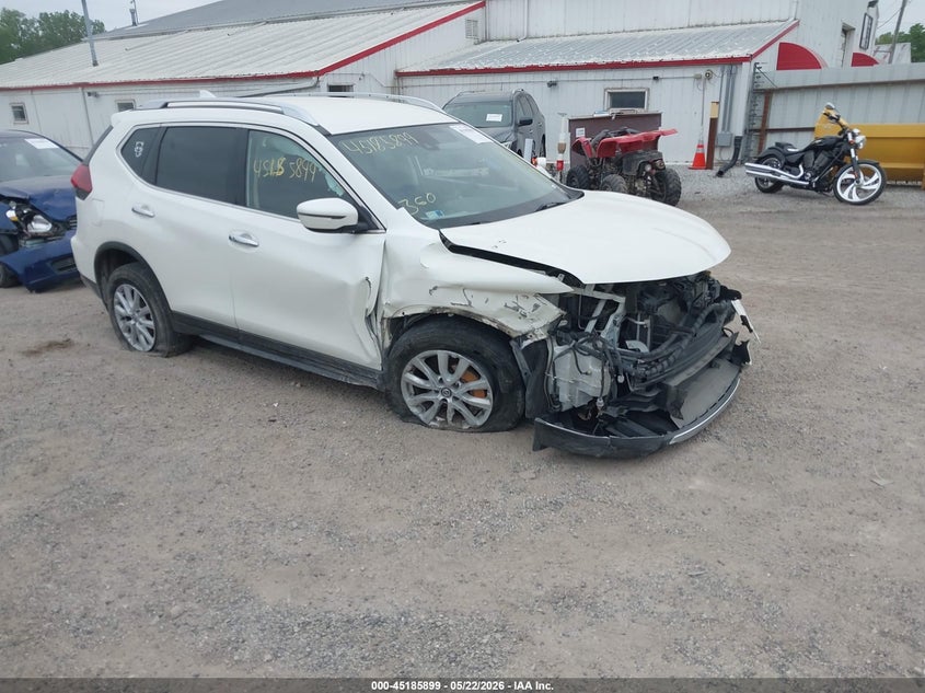 2019 Nissan Rogue VIN JN8AT2MV9KW373829 IAAI salvage auction — FRONT & REAR, Salvage (Iowa), sold $950 on 2026-07-27 (photo 1)