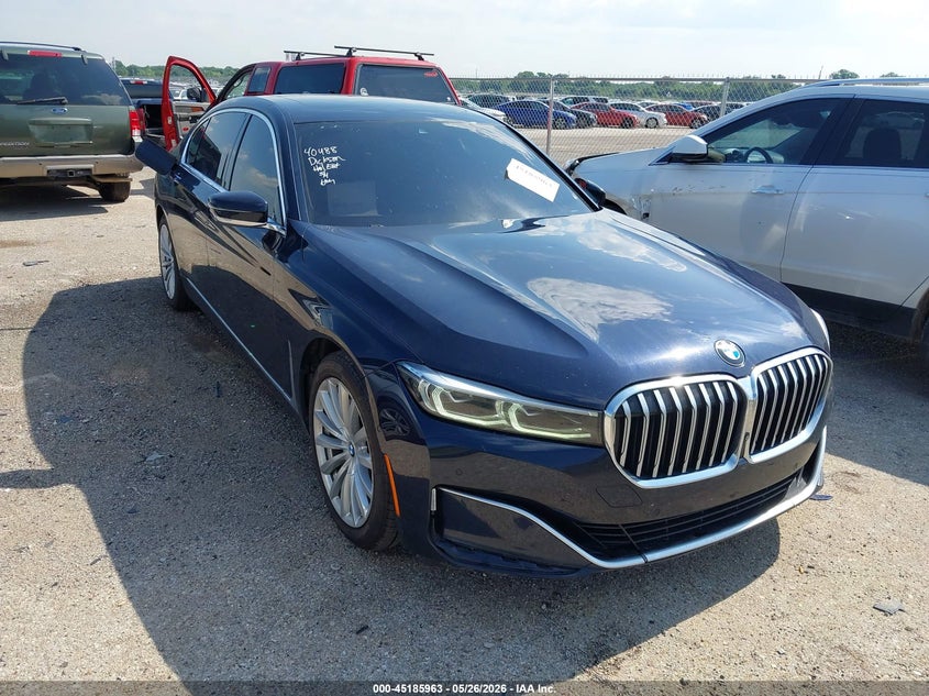 2020 BMW 7er VIN WBA7T2C08LCD68720 — IAAI salvage auction photo
