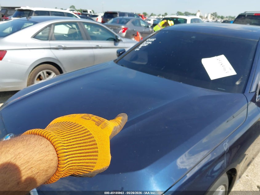 2020 BMW 7er VIN WBA7T2C08LCD68720 IAAI salvage auction — HAIL, Salvage Title, sold $15,200 on 2026-07-31 (photo 6)