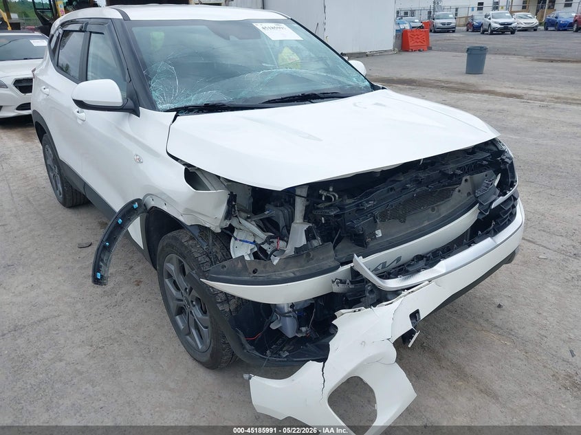 2024 Kia Seltos VIN KNDEPCAA2R7644761 IAAI salvage auction — RIGHT FRONT, Wait Title, sold $5,200 on 2026-08-01 (photo 6)