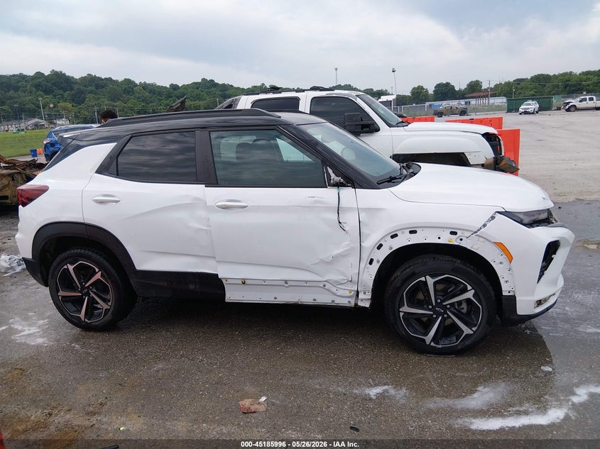 2023 Chevrolet Trailblazer VIN KL79MUSL3PB217693 IAAI salvage auction — RIGHT SIDE, Salvage Title, sold $6,725 on 2026-07-28 (photo 6)