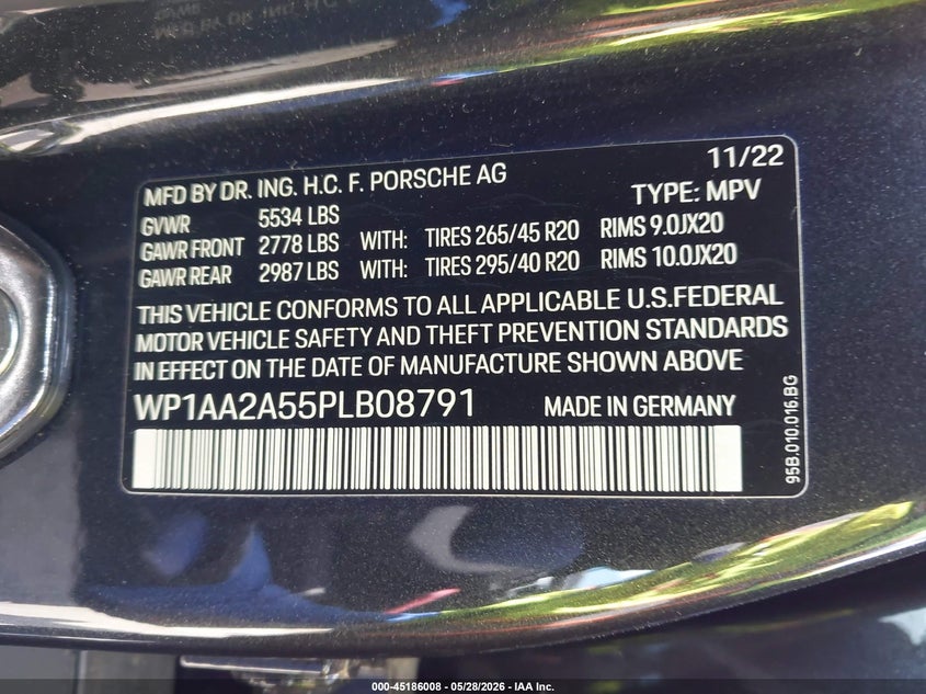 2023 Porsche Macan VIN WP1AA2A55PLB08791 IAAI salvage auction — RIGHT SIDE, Salvage Title, sold $25,500 on 2026-07-16 (photo 9)