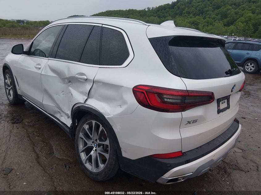 2020 BMW X5 VIN 5UXCR6C09L9B45699 IAAI salvage auction — LEFT SIDE, Salvage (West Virginia), sold $16,150 on 2026-07-09 (photo 3)