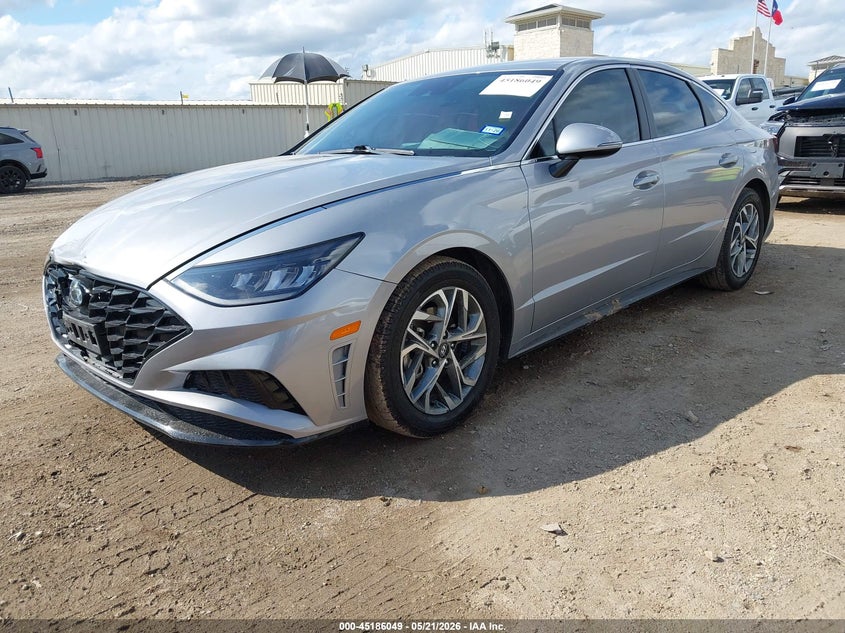 2023 Hyundai Sonata VIN KMHL64JA8PA278168 IAAI salvage auction — RIGHT SIDE, Salvage (Texas), sold $5,600 on 2026-07-20 (photo 2)