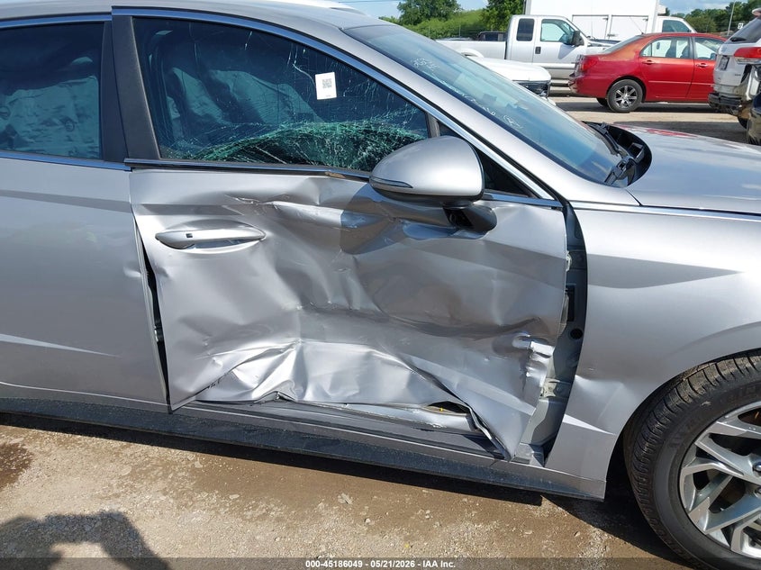 2023 Hyundai Sonata VIN KMHL64JA8PA278168 IAAI salvage auction — RIGHT SIDE, Salvage (Texas), sold $5,600 on 2026-07-20 (photo 6)