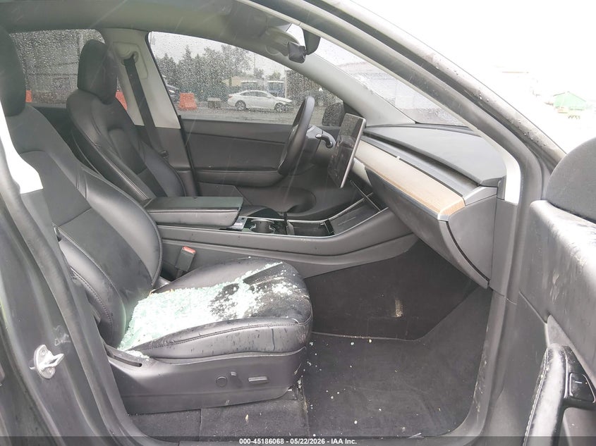 2020 Tesla Model y VIN 5YJYGDEF1LF025353 IAAI salvage auction — FRONT END, Salvage (Ohio), sold $11,500 on 2026-07-18 (photo 5)