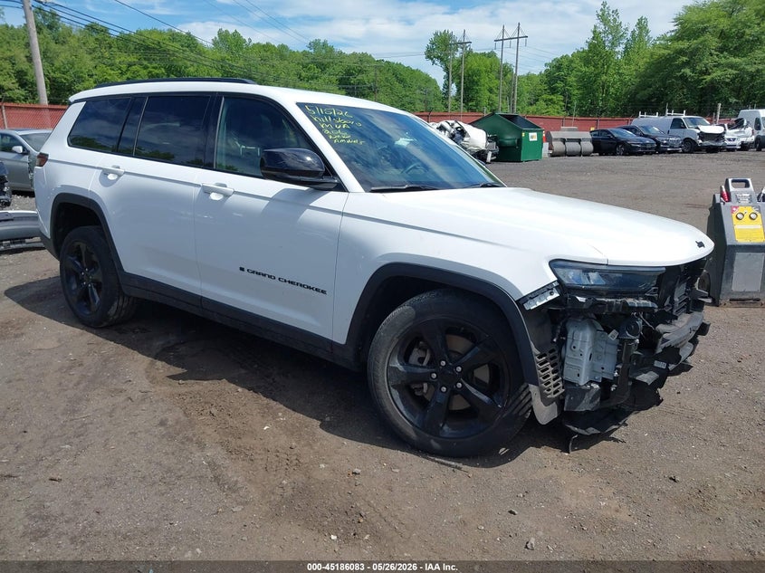 2024 Jeep Grand cherokee VIN 1C4RJKAG2R8927608 IAAI salvage auction — FRONT END, Salvage Title, sold $12,325 on 2026-07-29 (photo 1)