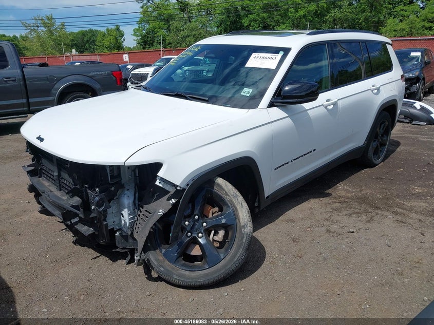 2024 Jeep Grand cherokee VIN 1C4RJKAG2R8927608 IAAI salvage auction — FRONT END, Salvage Title, sold $12,325 on 2026-07-29 (photo 2)