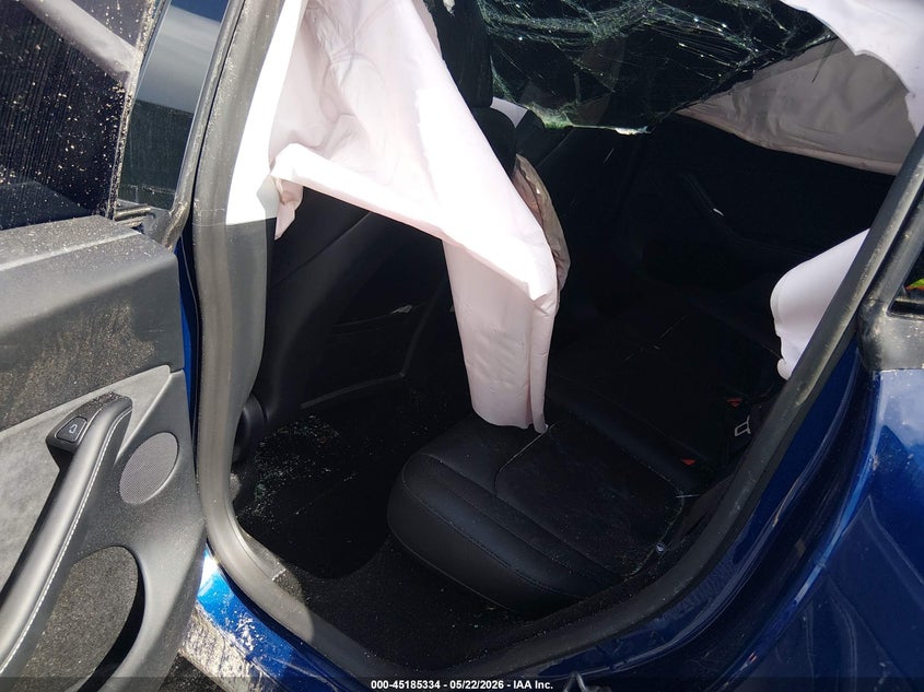 2025 Tesla Model y VIN 7SAYGDEE1SA338814 IAAI salvage auction — BIO HAZARD, Certificate Of Destruction (Florida), sold $125 on 2026-07-23 (photo 8)