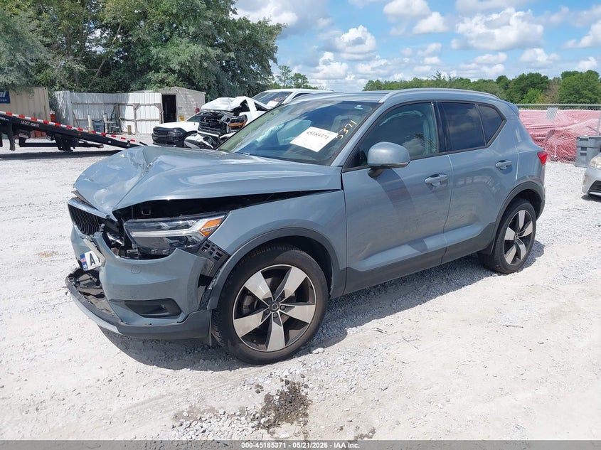 2021 Volvo Xc40 VIN YV4162UK0M2542927 IAAI salvage auction — FRONT END, Salvage Title, sold $4,075 on 2026-08-07 (photo 2)