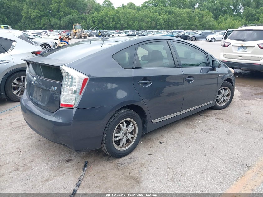 2011 Toyota Prius VIN JTDKN3DU5B1374433 IAAI salvage auction — LEFT SIDE, Salvage (Kansas), sold $2,250 on 2026-07-08 (photo 4)